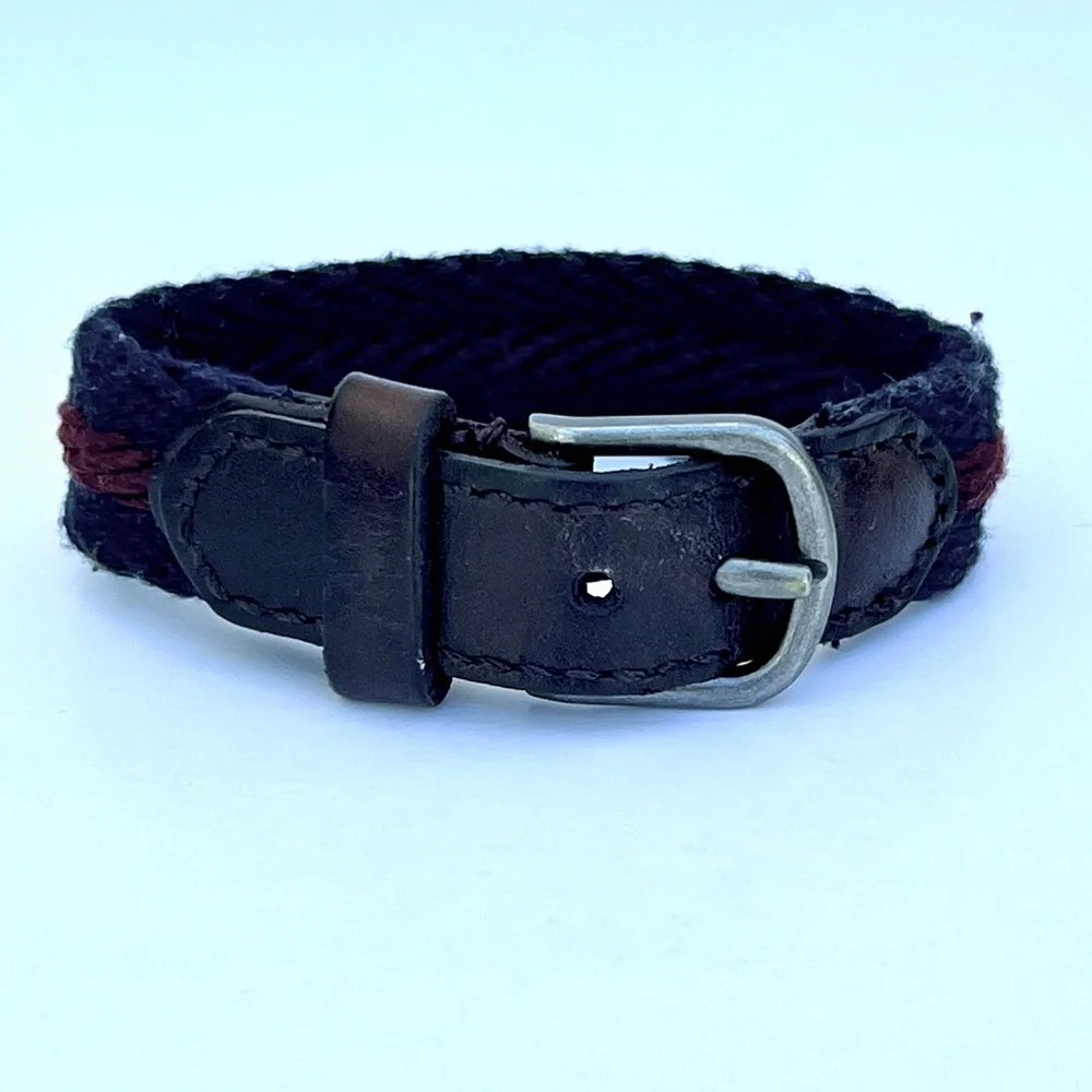 Abercrombie & Fitch Bracelet Burgundy / Blue Fabric/Leather Metal Buckle